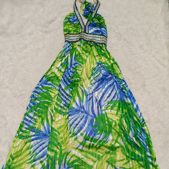 BCBG MaxAzria Women's 100% Silk Halter Sequin Embellished Maxi Dress Size 02 - Picture 2 of 8